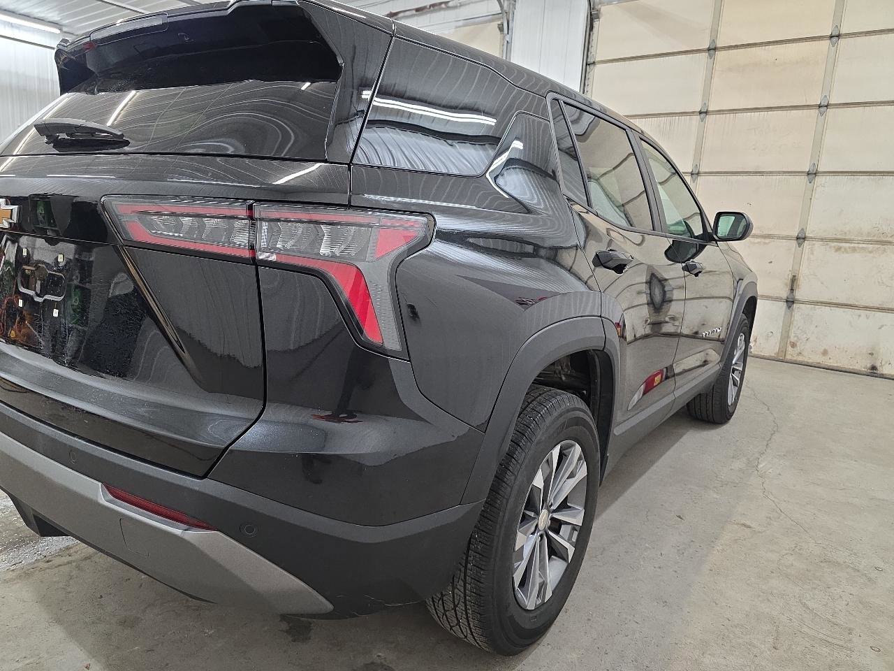 Used 2025 Chevrolet Equinox LT image 20