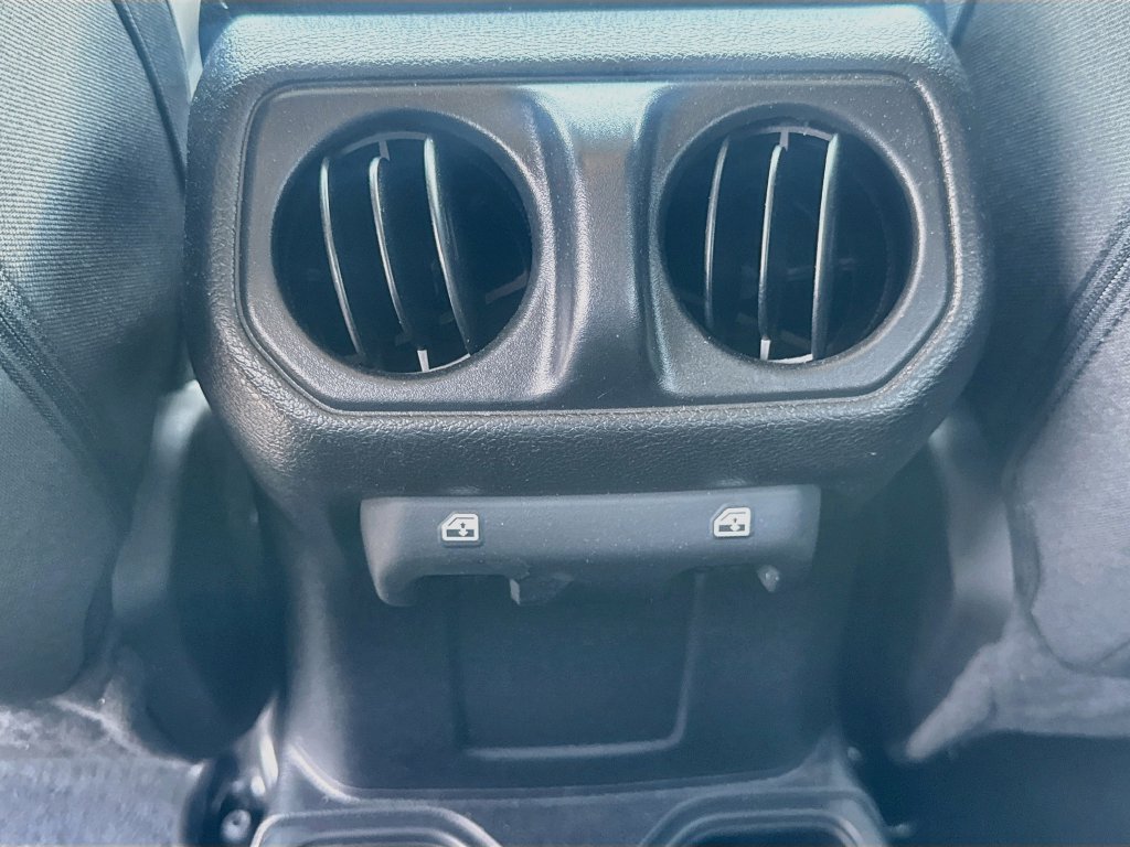 Certified 2023 Jeep Wrangler Unlimited Sport AWD/4WD image 28