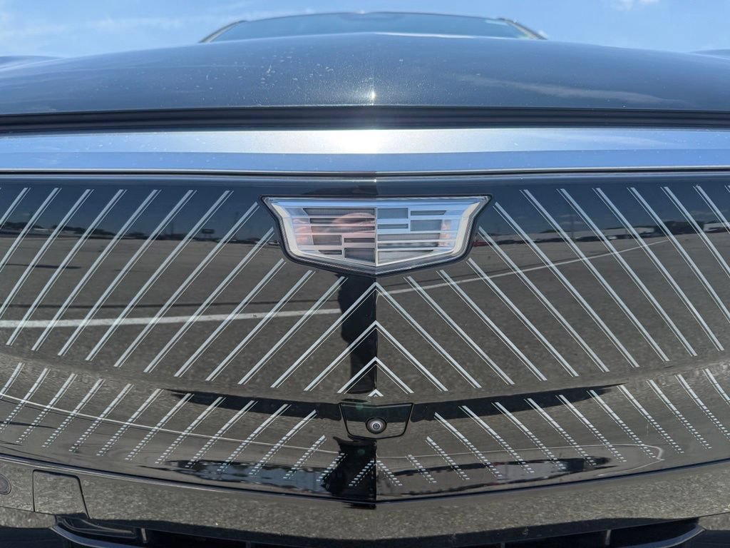 Certified 2024 Cadillac Lyriq Luxury AWD/4WD image 18