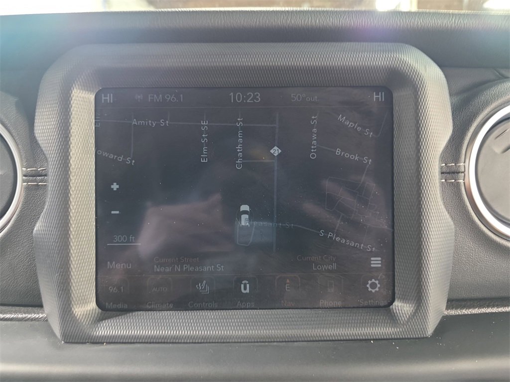 Used 2021 Jeep Gladiator Overland w/ Popular Equipment Package image 23