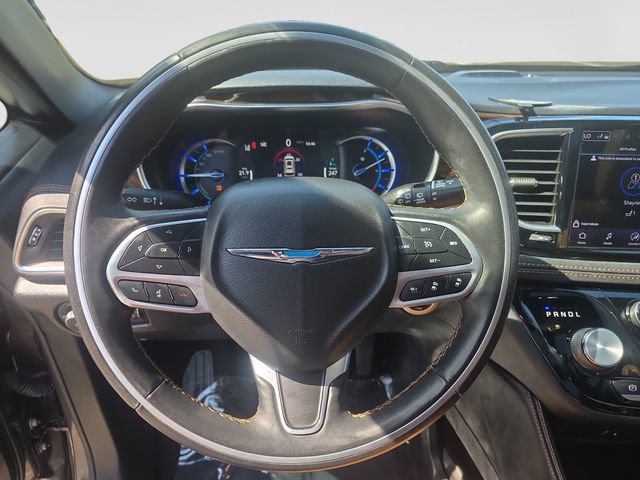 Used 2021 Chrysler Pacifica Pinnacle FWD image 13