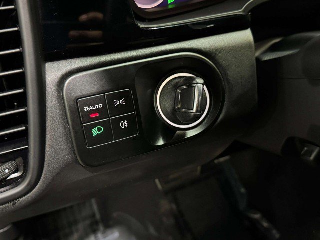 Used 2022 Porsche Cayenne Turbo GT image 17