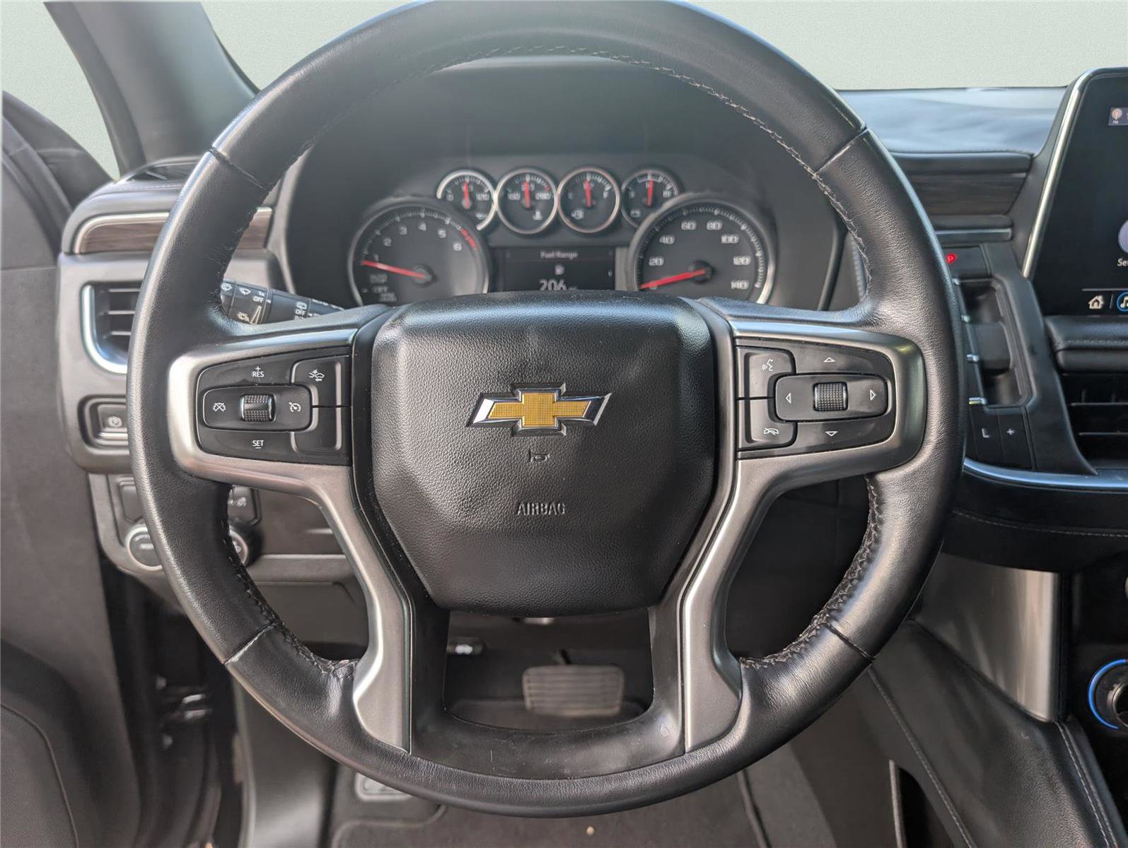 Used 2021 Chevrolet Suburban LS image 15