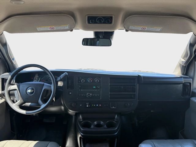 Used 2024 Chevrolet Express 3500 LS w/ Chrome Appearance Package RWD image 23