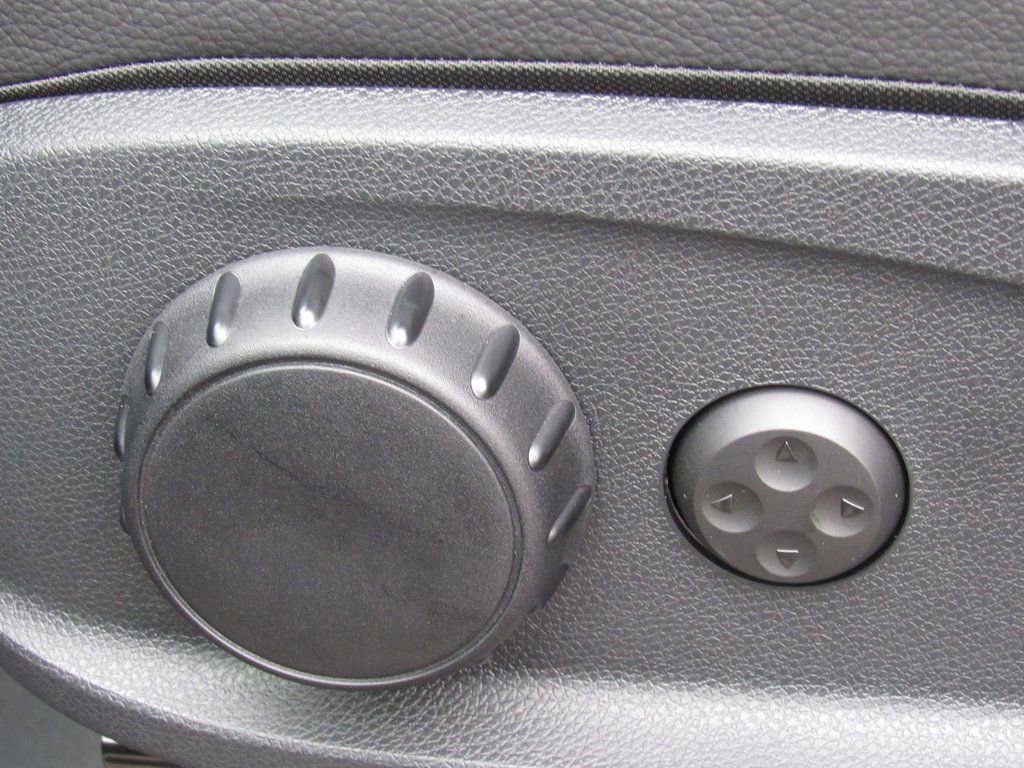 New 2025 Mercedes-Benz Sprinter 2500 image 13