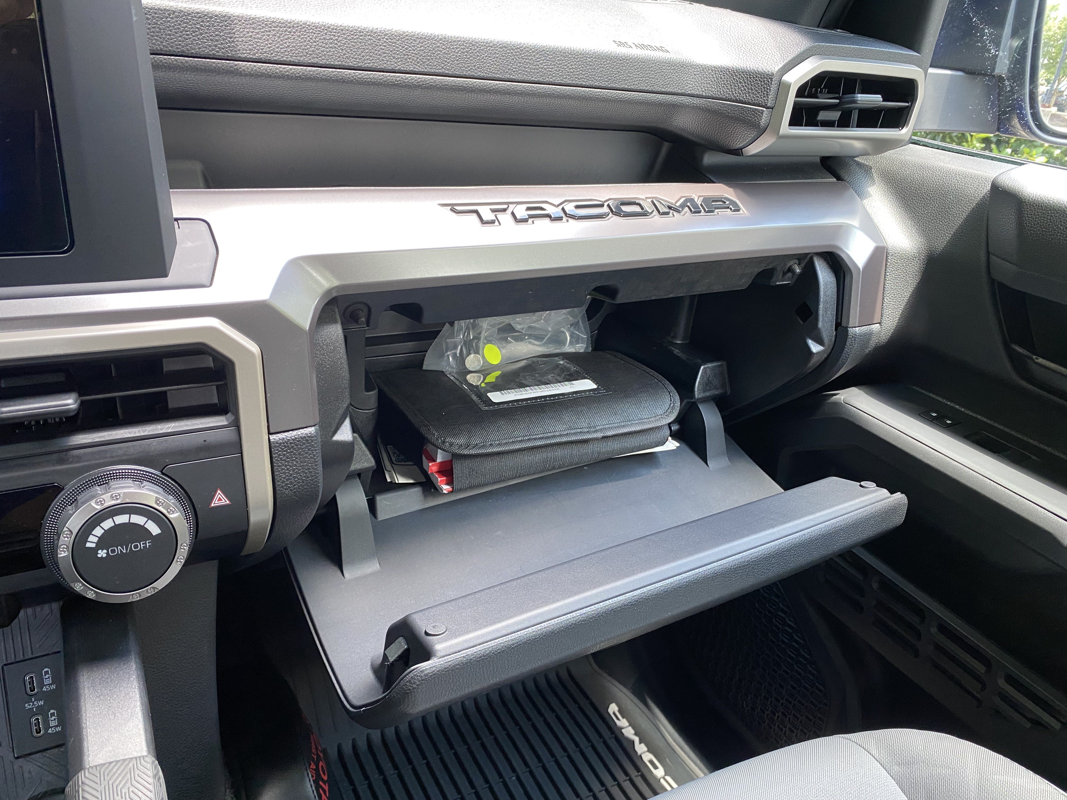 Used 2025 Toyota Tacoma SR5 RWD image 30
