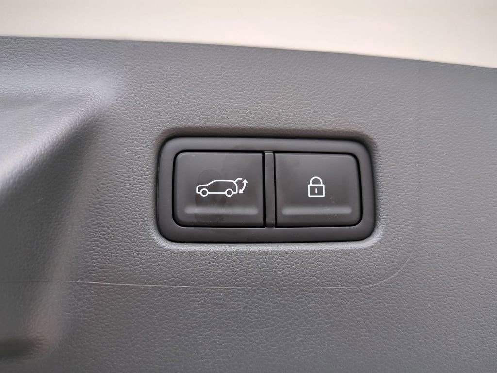 New 2026 Hyundai Santa Fe SE image 15