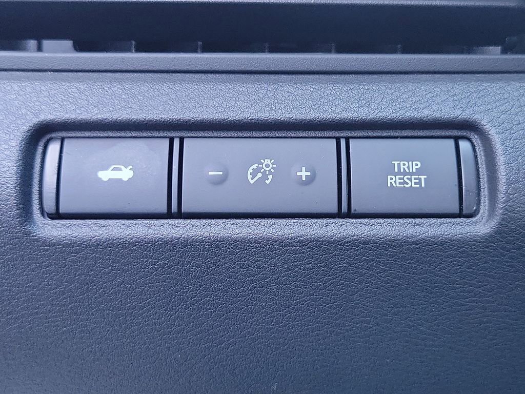 Certified 2025 Nissan Altima 2.5 S image 12