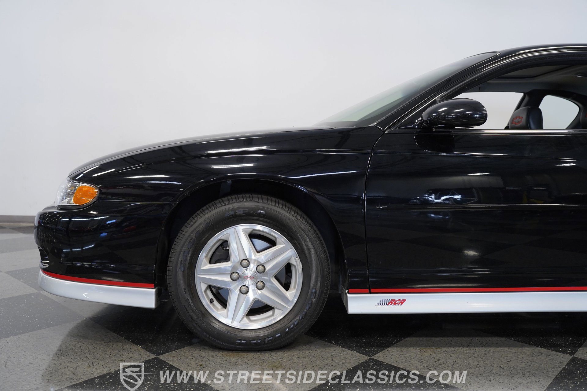 Used 2002 Chevrolet Monte Carlo SS w/ Preferred Equipment Group image 22