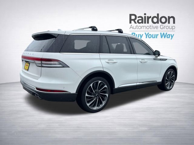 Used 2020 Lincoln Aviator Reserve w/ Equipment Group 202A image 9