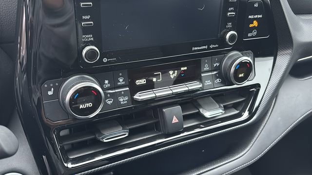 Used 2021 Toyota Highlander XSE image 22