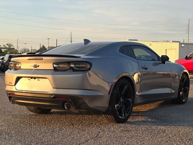 Used 2024 Chevrolet Camaro LT w/ RS Package RWD image 5