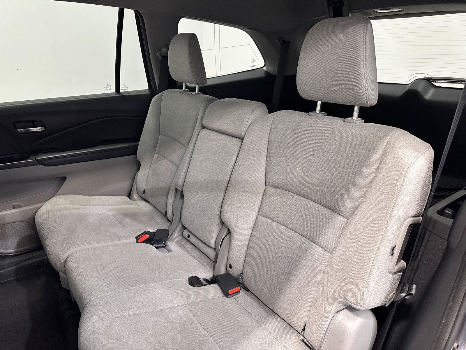 Used 2016 Honda Pilot EX image 25