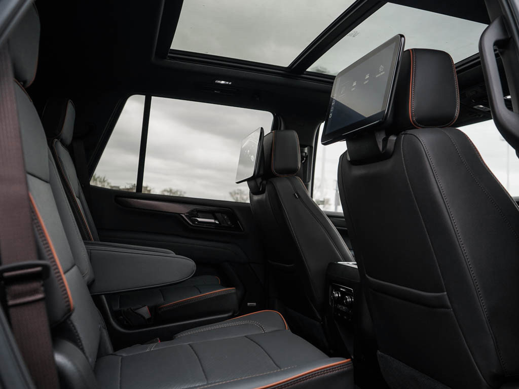 New 2026 GMC Yukon AT4 w/ AT4 Premium Plus Package AWD/4WD image 14