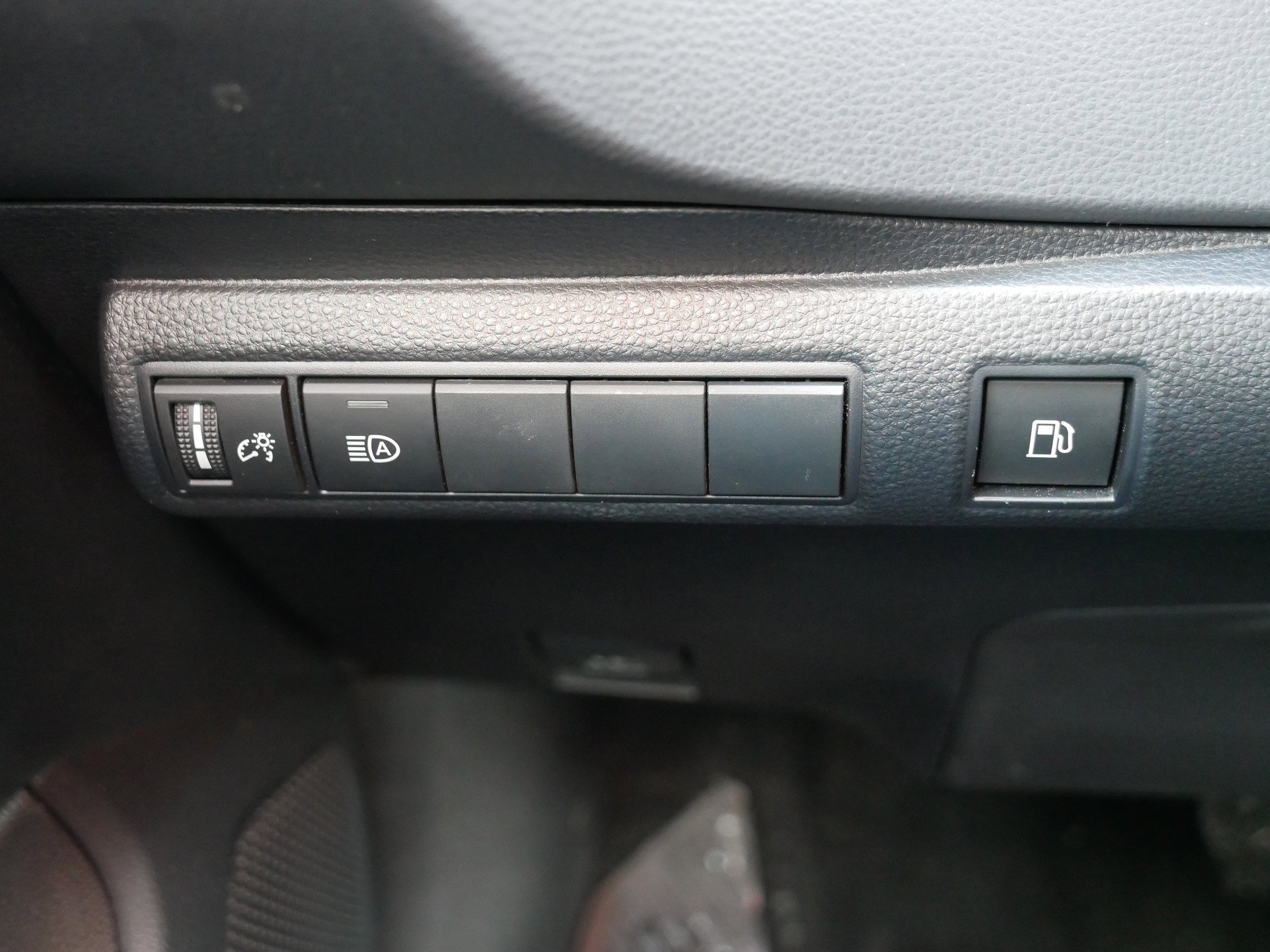 Used 2024 Toyota Corolla LE image 26