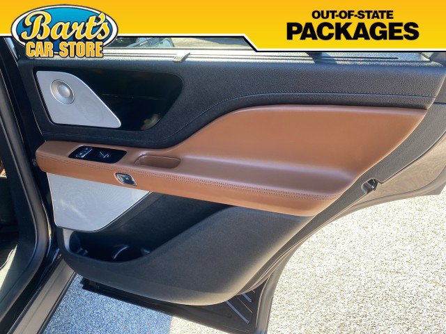 Used 2020 Lincoln Aviator Reserve w/ Equipment Group 202A AWD/4WD image 11