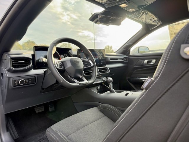 New 2025 Ford Mustang Coupe image 12