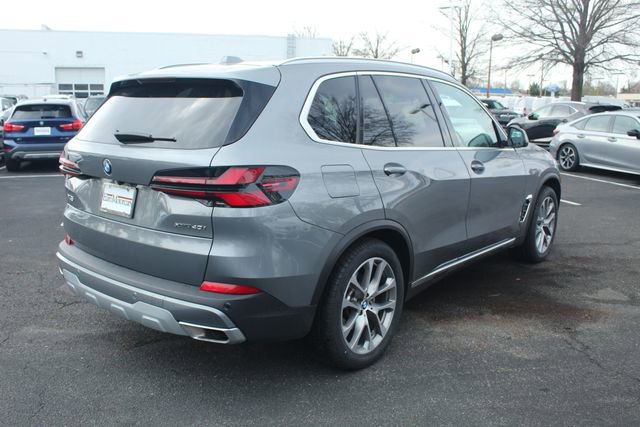 Certified 2024 BMW X5 xDrive40i w/ Parking Assistance Package image 10