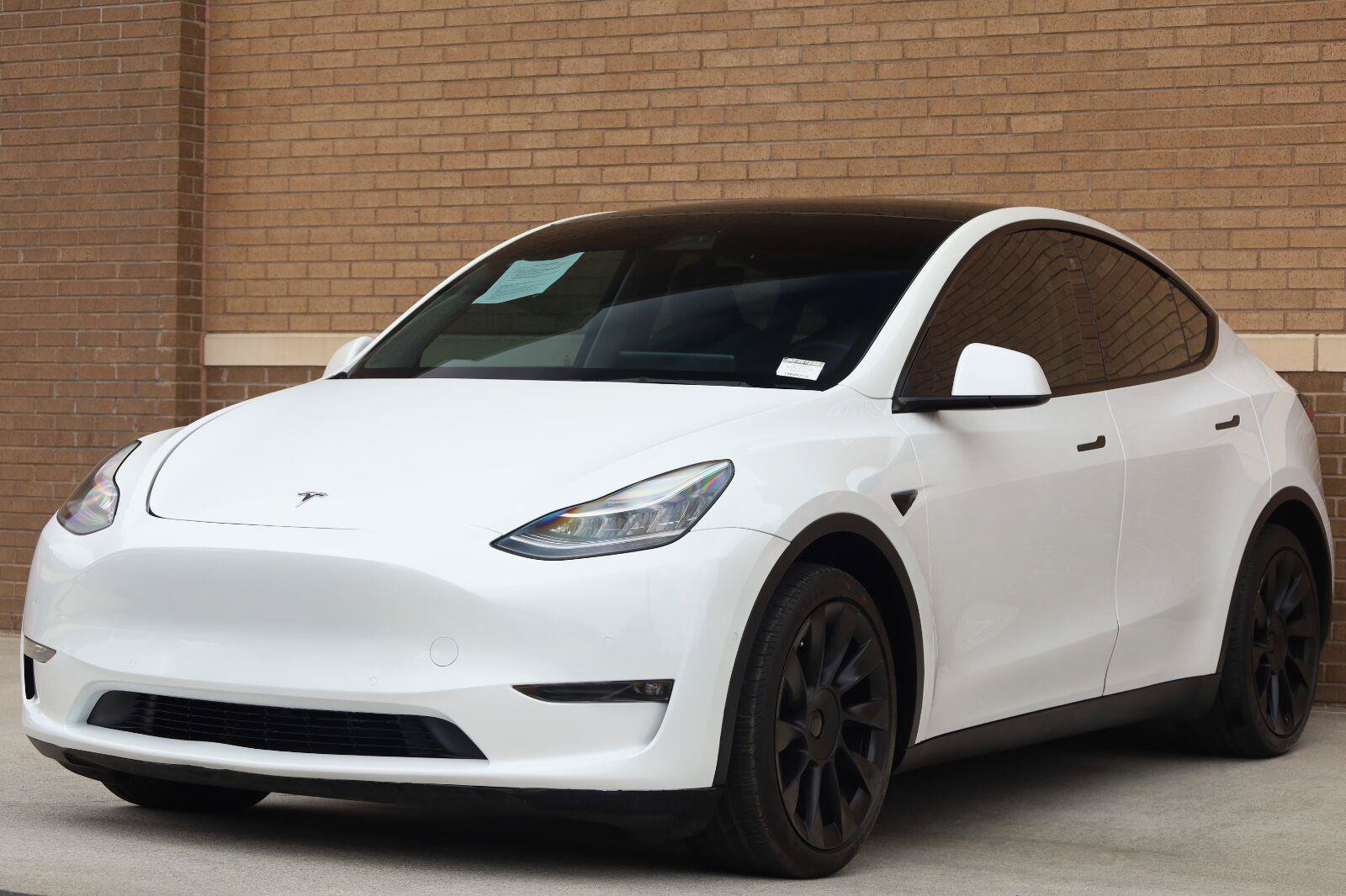 Used 2021 Tesla Model Y Long Range AWD/4WD image 7