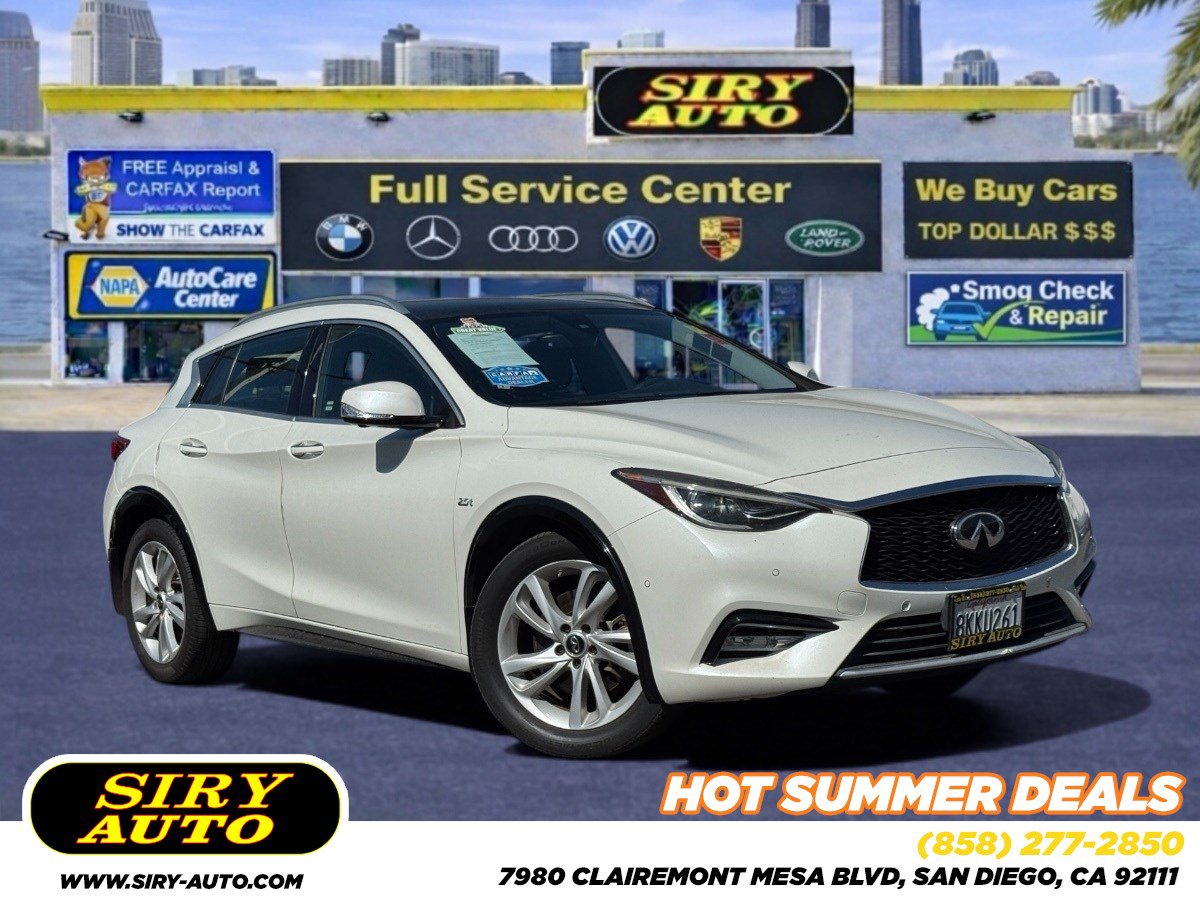 Used 2019 INFINITI QX30 w/ Cargo Package FWD image 1