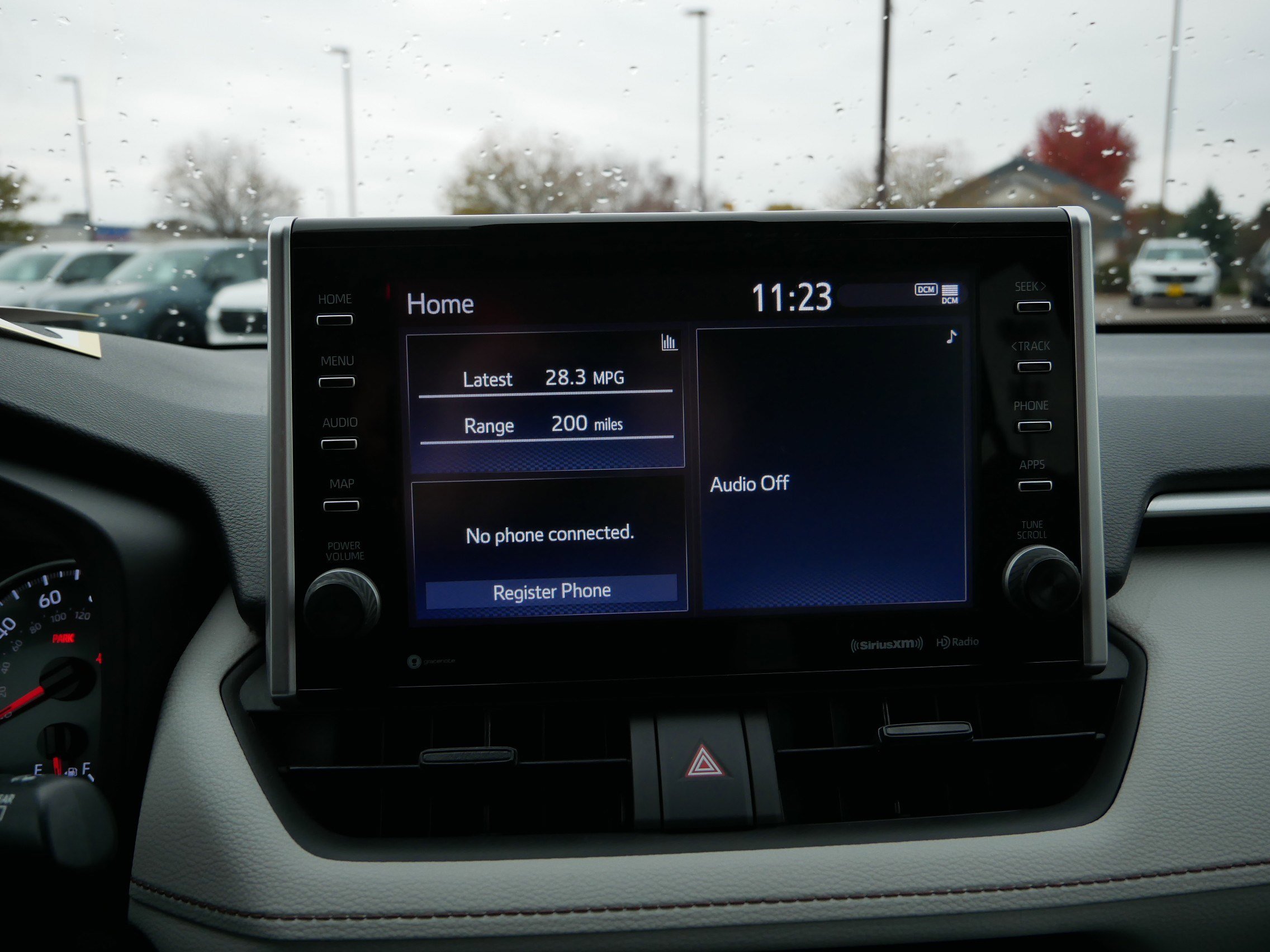 Used 2022 Toyota RAV4 XLE w/ Convenience Package image 22