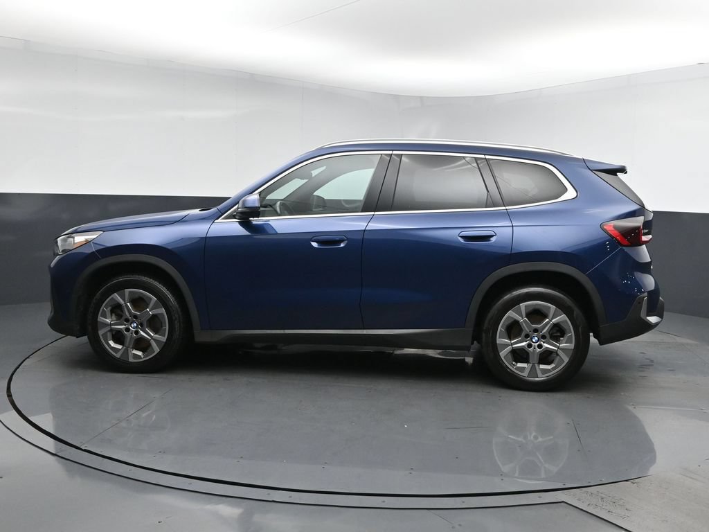 Used 2023 BMW X1 xDrive28i AWD/4WD image 4