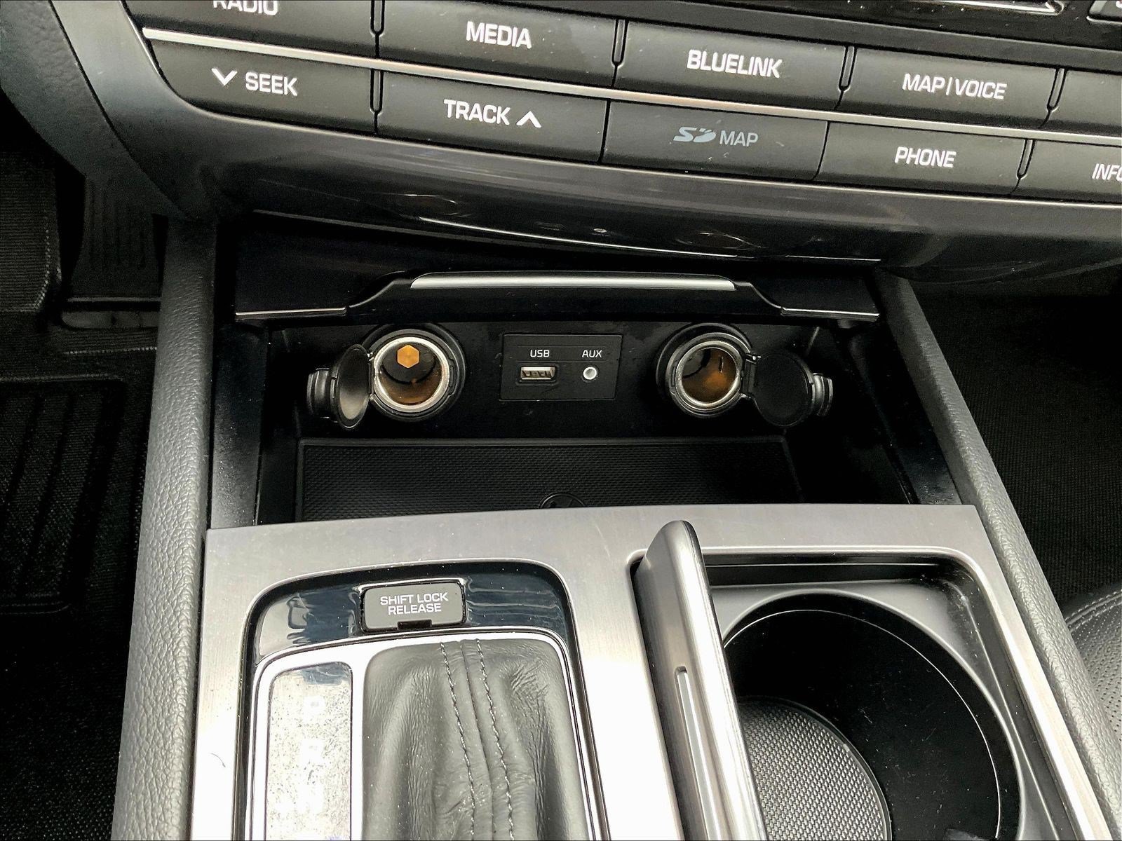 Used 2018 Genesis G80 3.8 AWD/4WD image 14