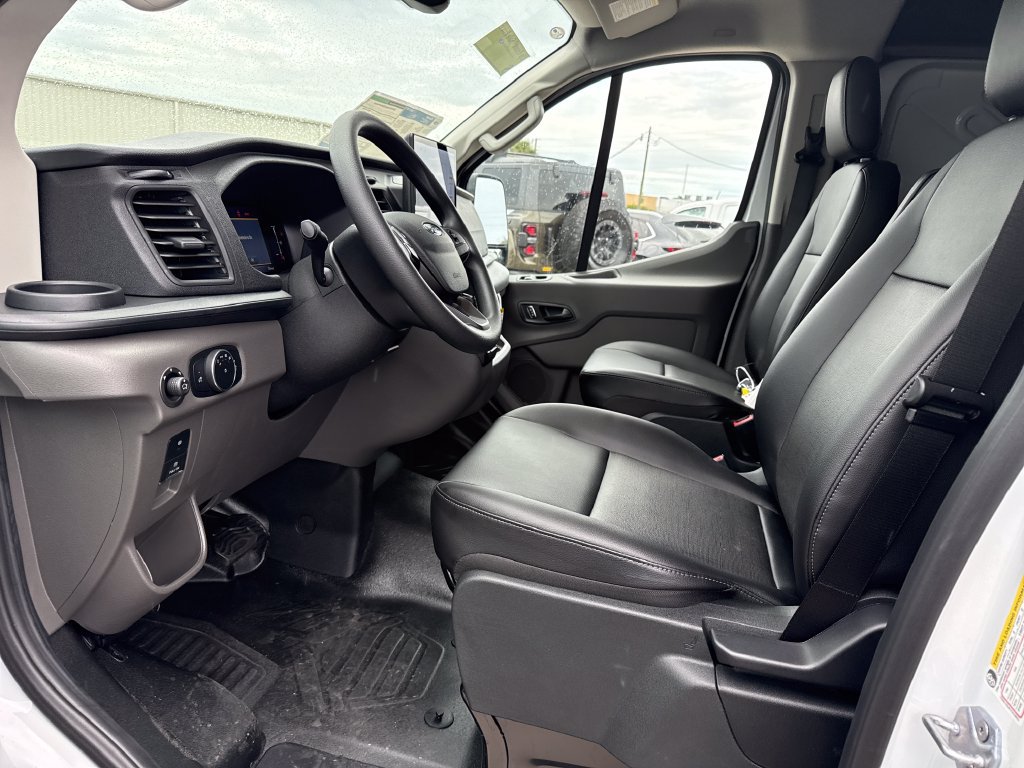 New 2027 Ford Transit 150 Low Roof w/ Load Area Protection Package RWD image 19