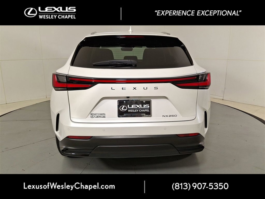 Used 2025 Lexus NX 250 FWD w/ Premium Package image 4