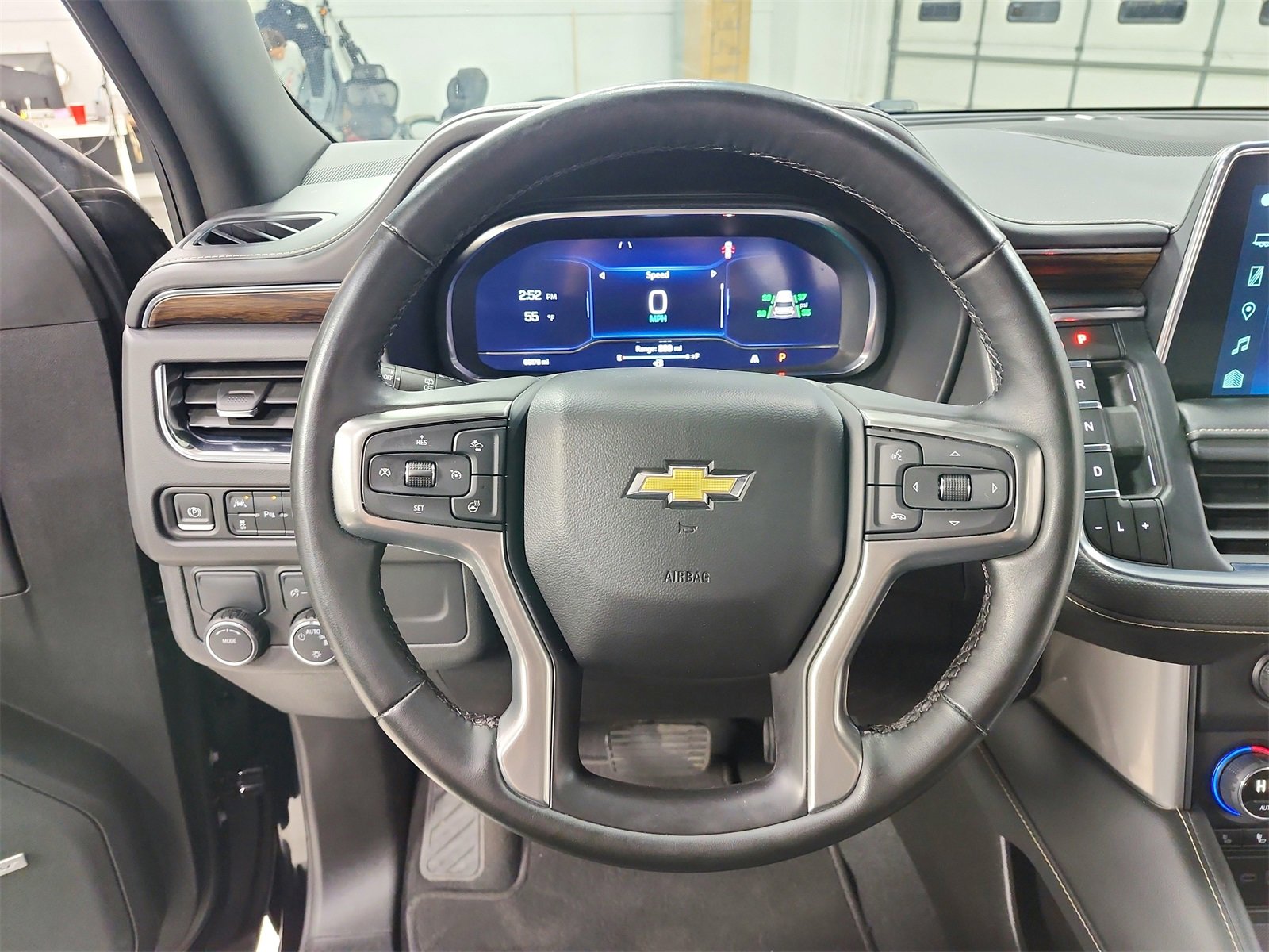 Used 2024 Chevrolet Tahoe Premier image 21