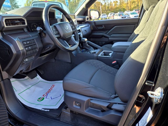 Used 2026 Toyota Tacoma SR5 AWD/4WD image 10