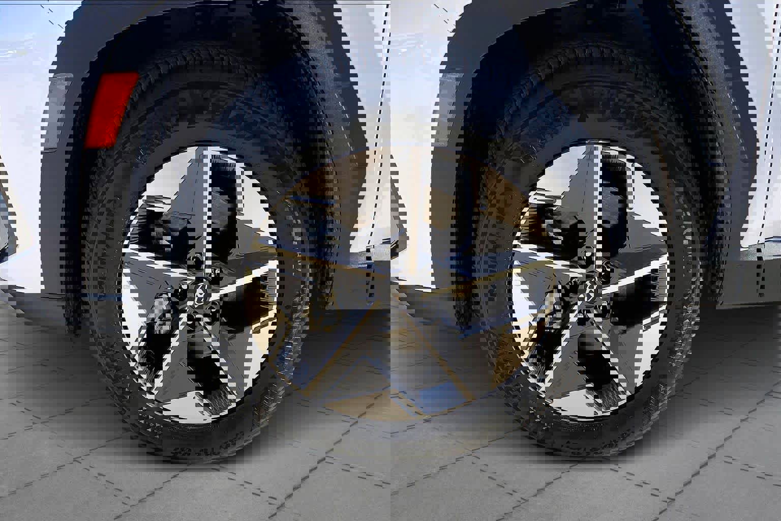 Used 2025 Hyundai Tucson SEL image 11