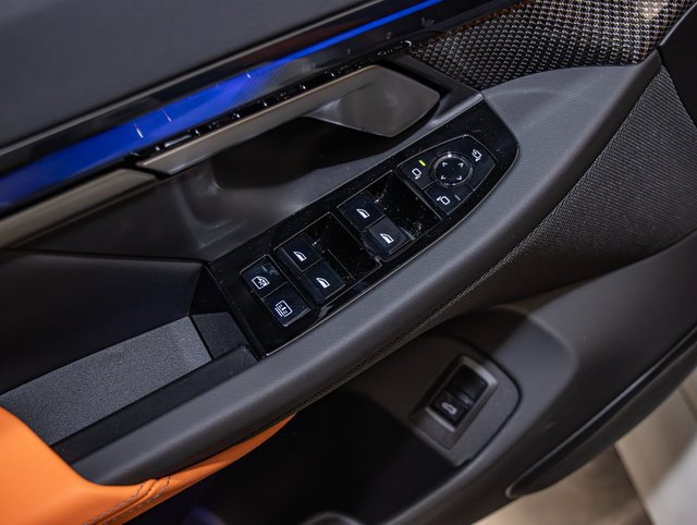 New 2026 BMW M5 w/ Executive Package AWD/4WD image 14
