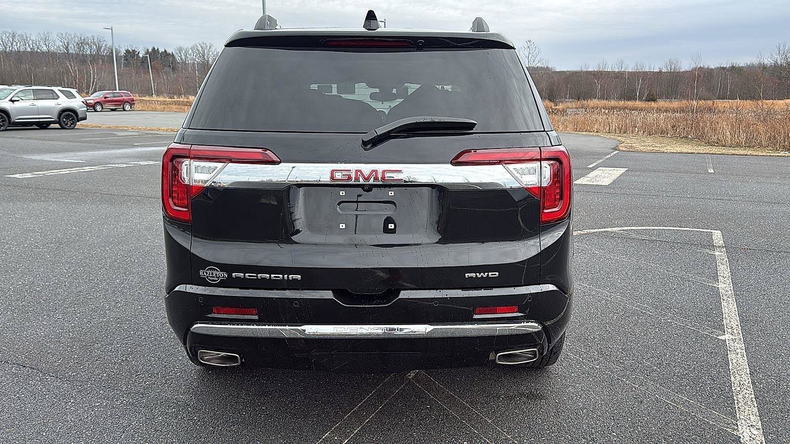 Used 2022 GMC Acadia Denali AWD/4WD image 8