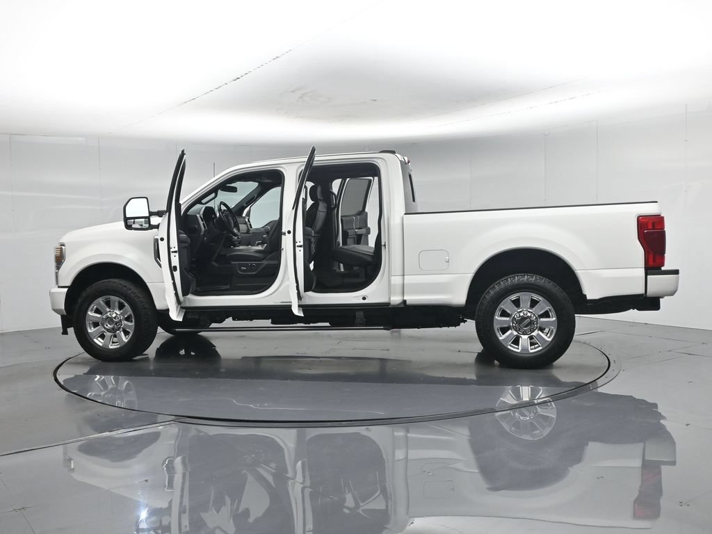 Certified 2022 Ford F250 Platinum w/ FX4 Off-Road Package AWD/4WD image 39