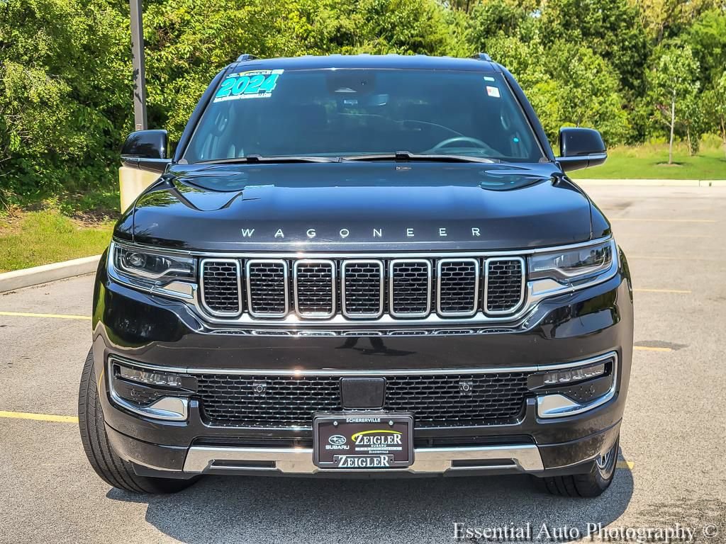 Used 2024 Jeep Wagoneer Series III AWD/4WD image 4
