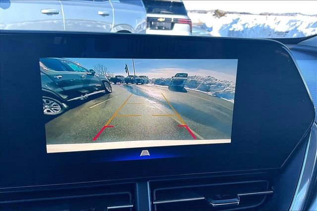 Used 2025 Chevrolet Trax LT w/ Driver Confidence Package image 21