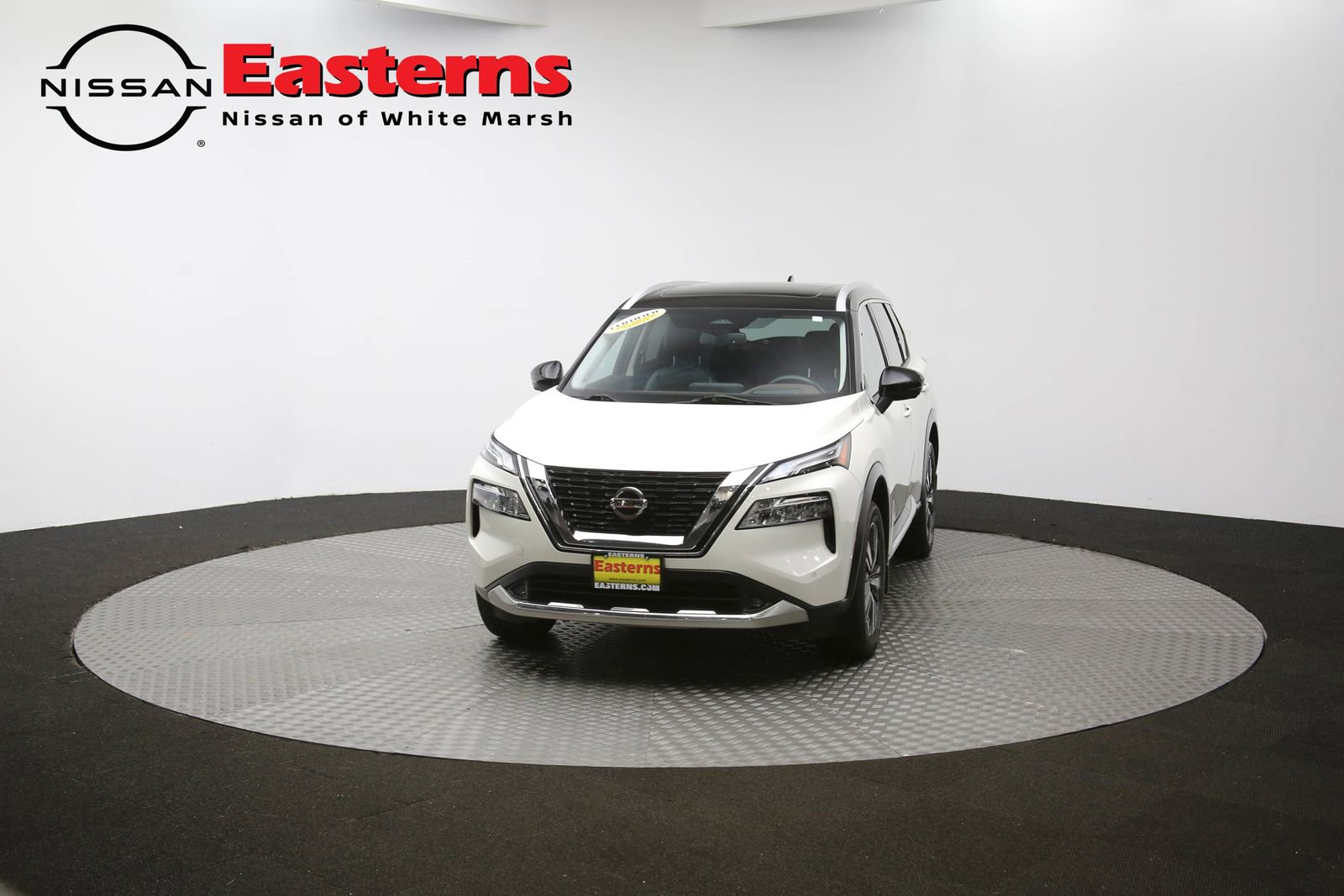 Used 2021 Nissan Rogue Platinum image 97