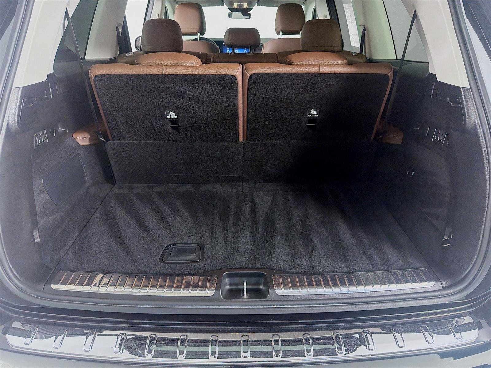 Used 2024 Mercedes-Benz GLS 450 4MATIC image 24