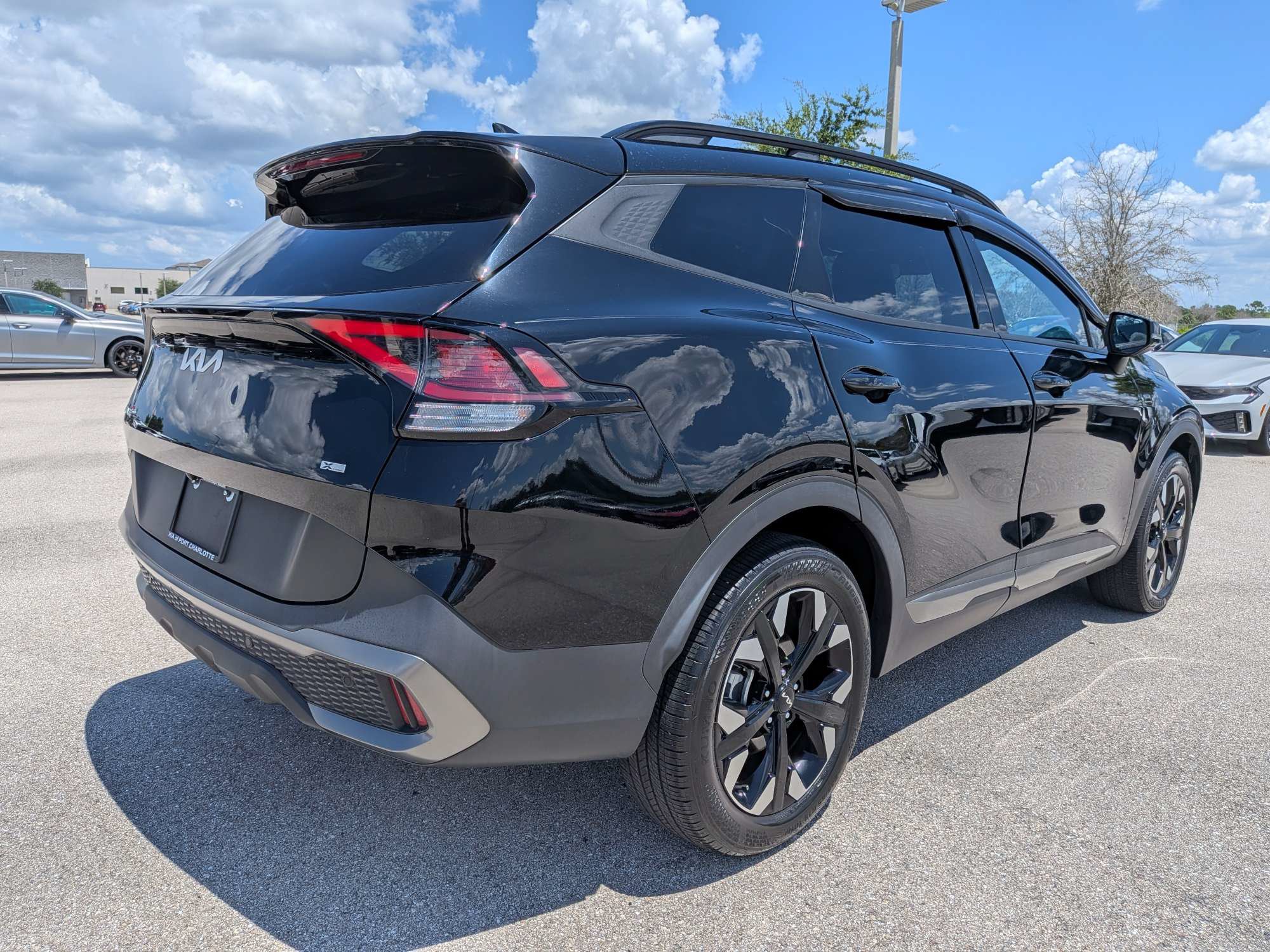 Certified 2023 Kia Sportage X-Line w/ X-Line Premium Package AWD/4WD image 5