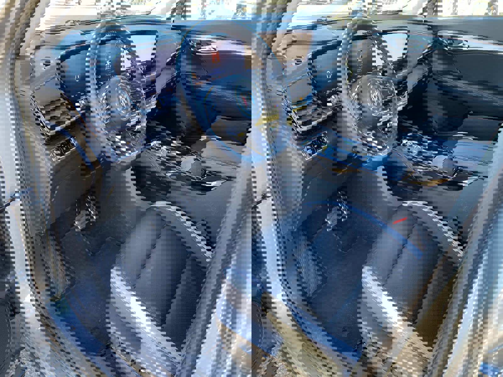 Used 2024 Buick Envision Sport Touring image 30