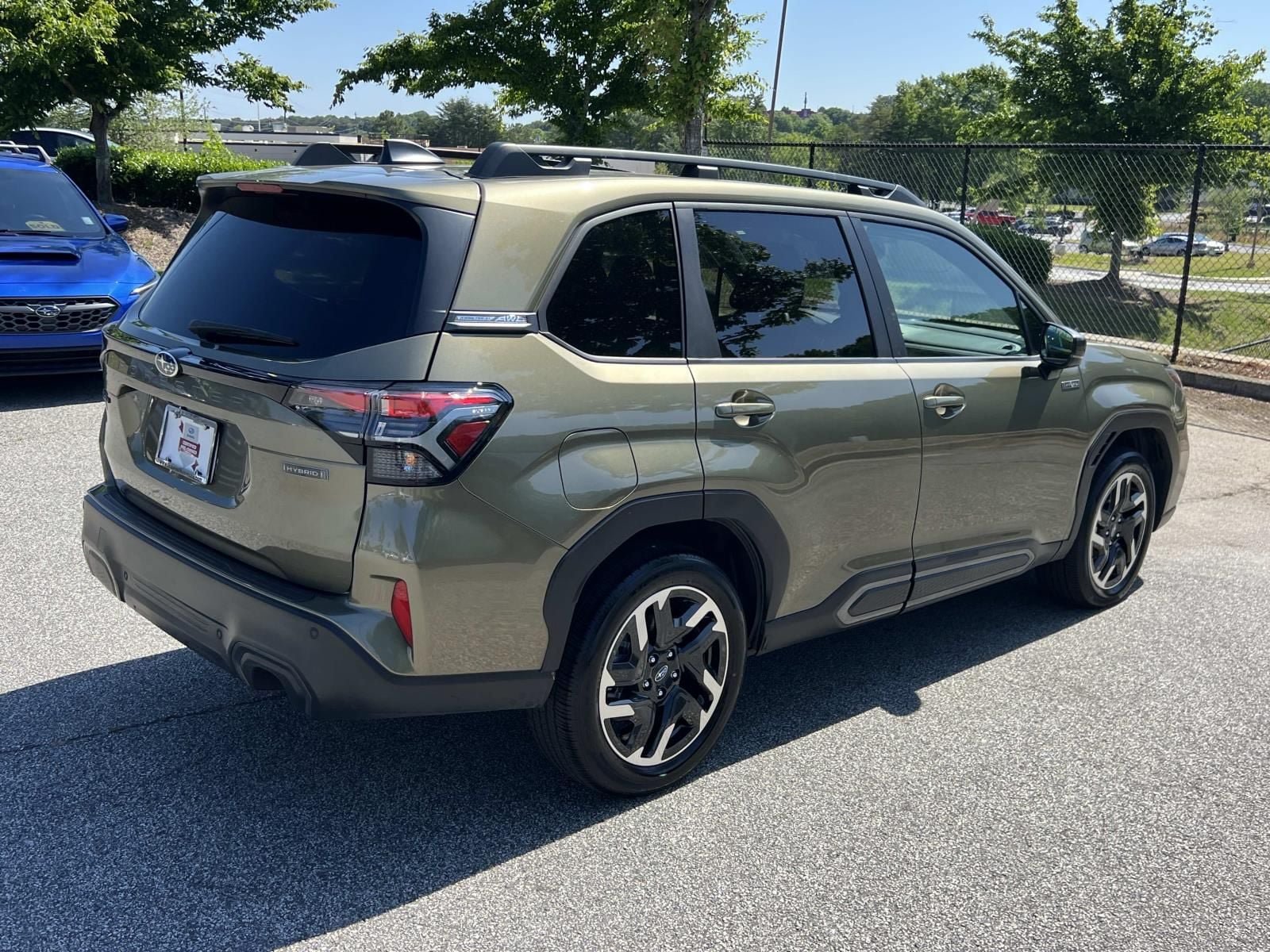 Certified 2025 Subaru Forester Limited w/ Popular Package AWD/4WD image 7