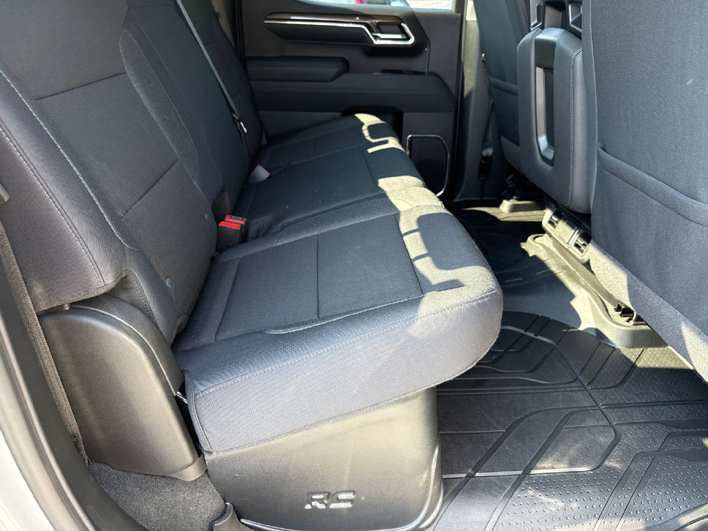 Used 2026 Chevrolet Silverado 1500 RST w/ RST Select Package AWD/4WD image 15