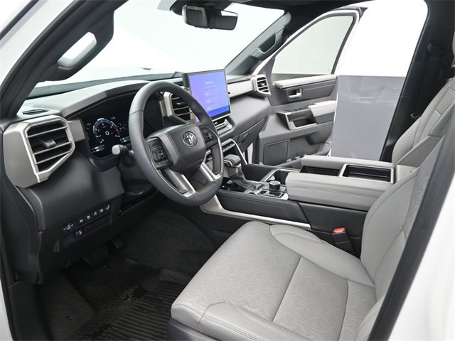 Used 2025 Toyota Tundra Limited image 4
