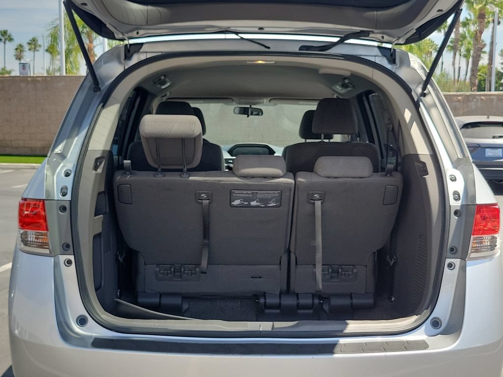 Used 2014 Honda Odyssey LX image 9