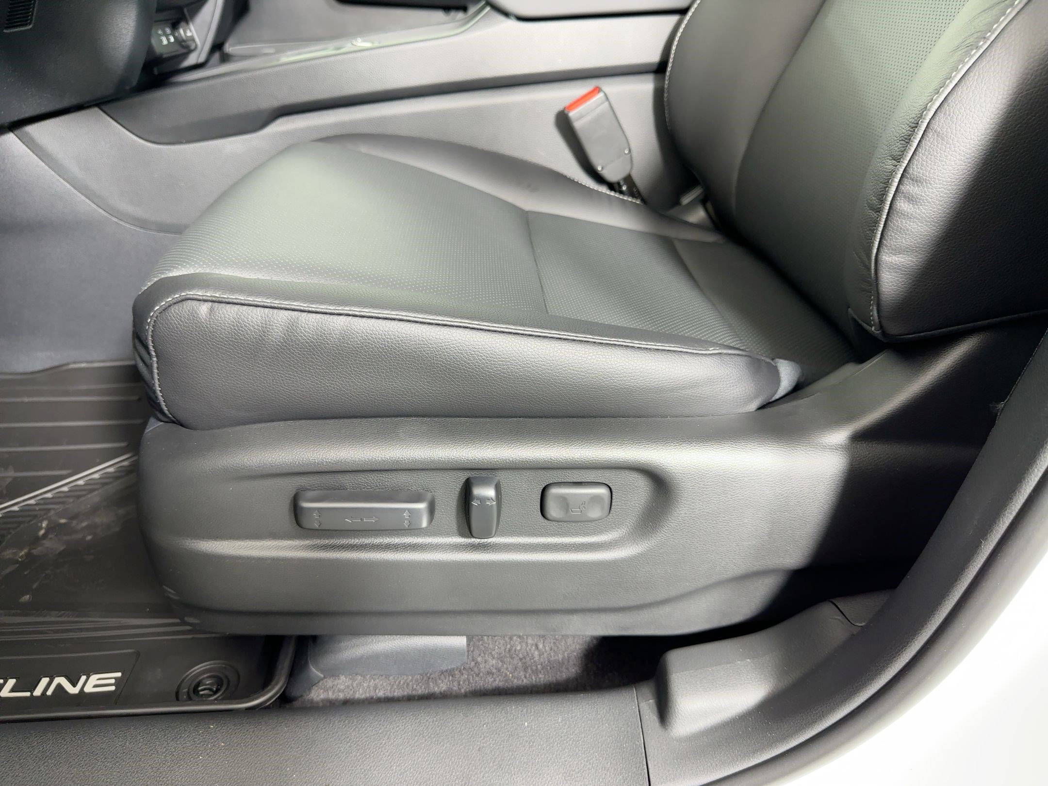 New 2026 Honda Ridgeline RTL image 14