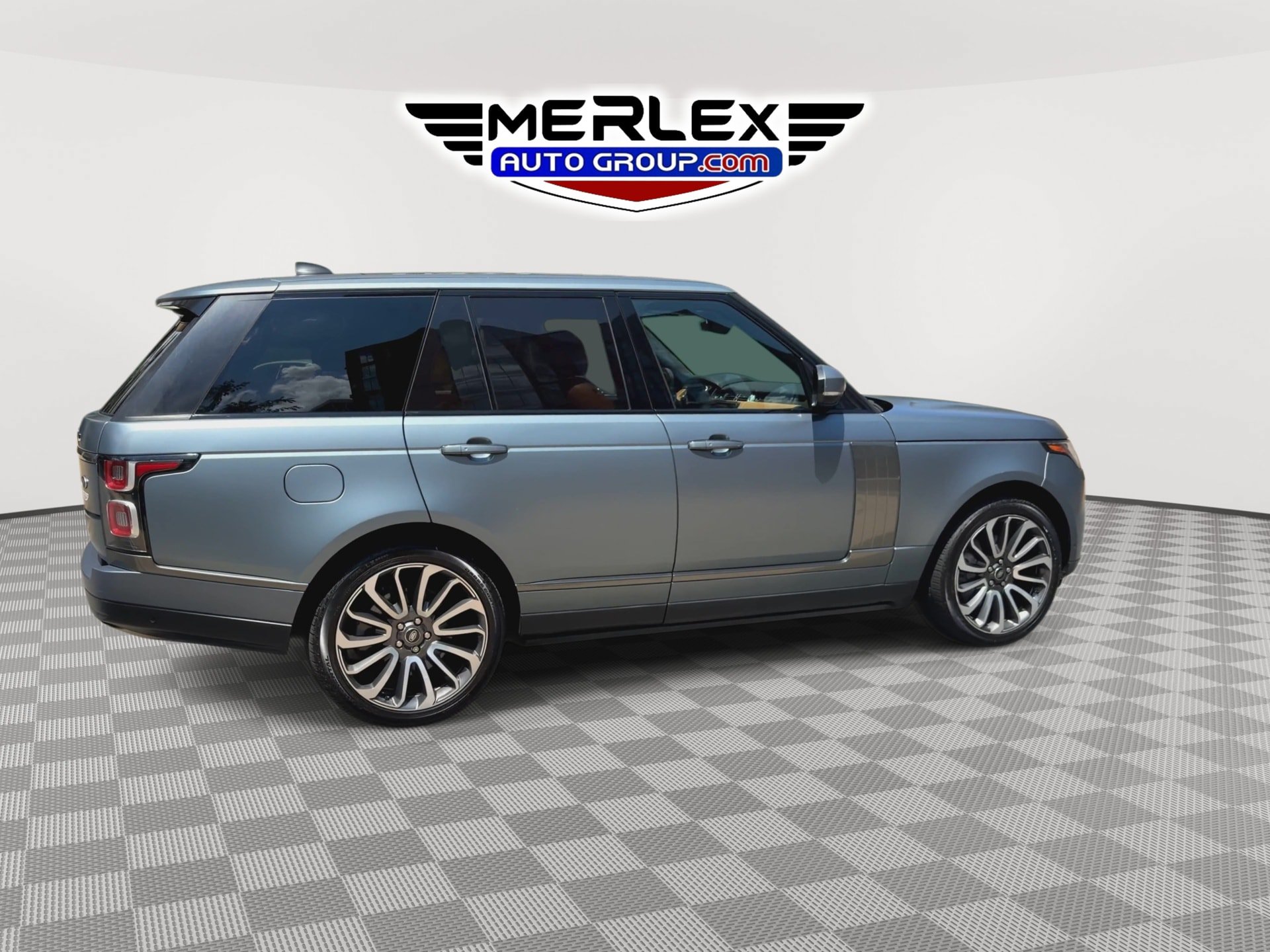 Used 2018 Land Rover Range Rover Autobiography AWD/4WD image 9