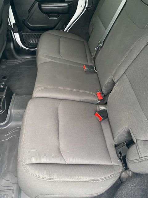 Used 2023 Jeep Wrangler Unlimited Sport AWD/4WD image 34
