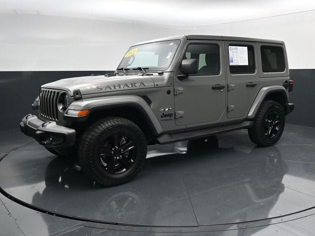 Used 2021 Jeep Wrangler Unlimited Sahara AWD/4WD image 4
