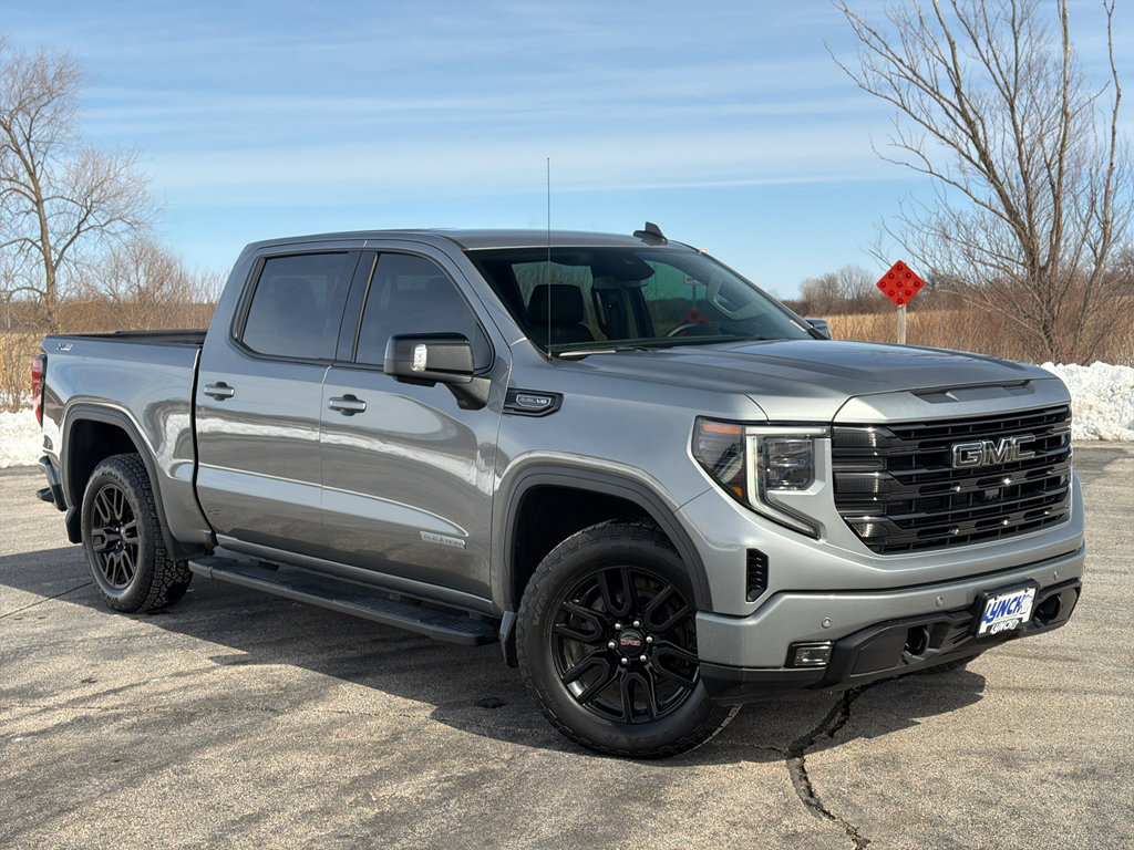 Used 2024 GMC Sierra 1500 Elevation w/ Elevation Premium Package AWD/4WD image 5